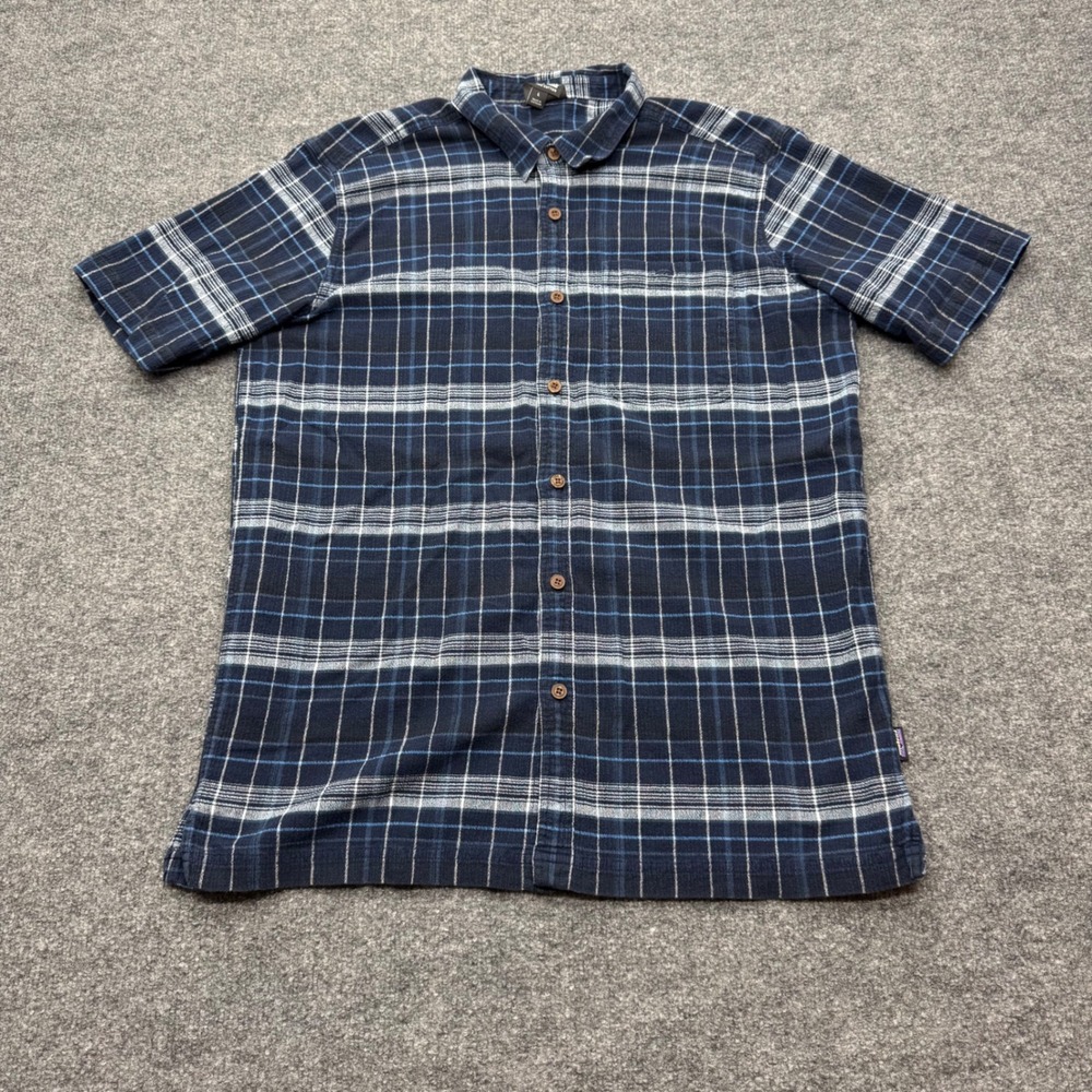Patagonia Mens Large Navy Blue Plaid Organic Cotton Short Sleeve Button Down